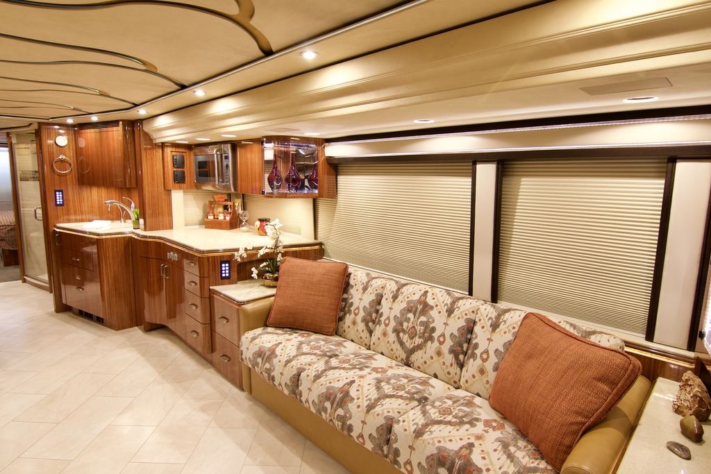 Trawick Luxury Coaches | Showroom